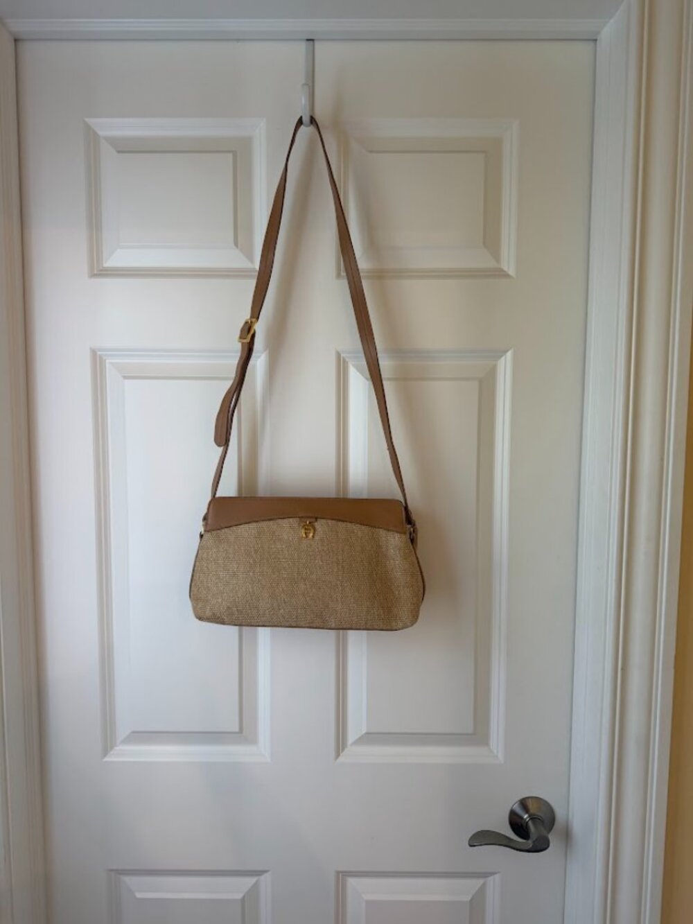 Vintage Etienne Aigner Woven Jute & Leather Shoulder Bag - Picture 8 of 8